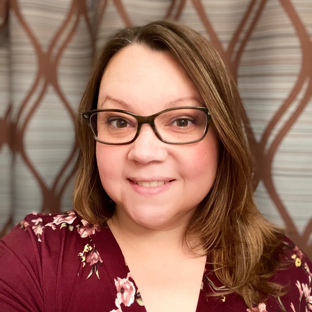 Meet your Posher, Angela